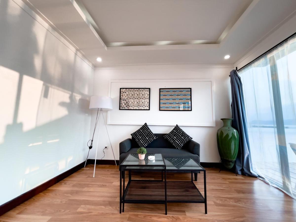 Andreas Resort Sukajaya Экстерьер фото