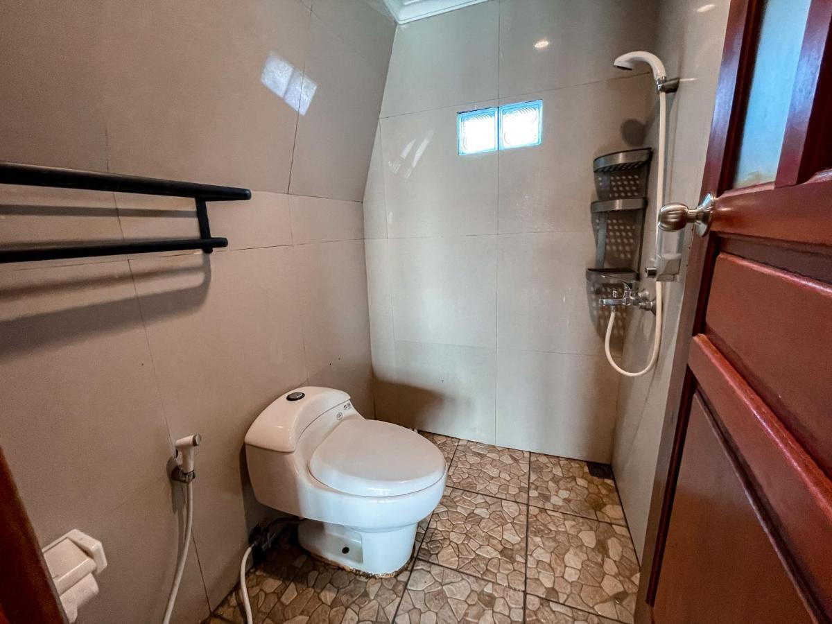 Andreas Resort Sukajaya Экстерьер фото